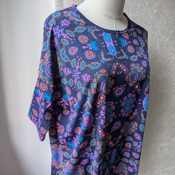 LulaRoe lot 10 Irma Tunic Tops pretty Patterns Blouse Short Sleeve - Picture 5 of 7